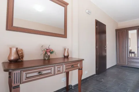 Rent, house, 102m², Bratešići, Kotor - image 14