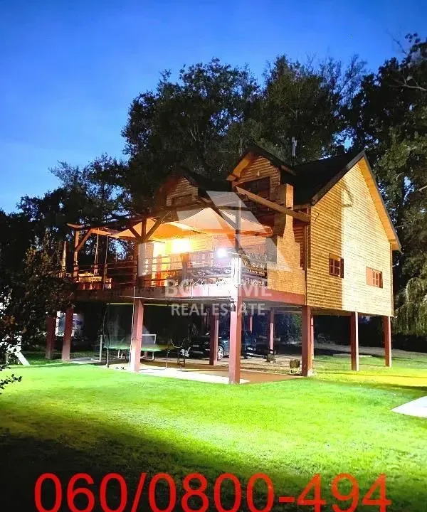 Prodaja, kuća, 200m², Surčin, Beograd