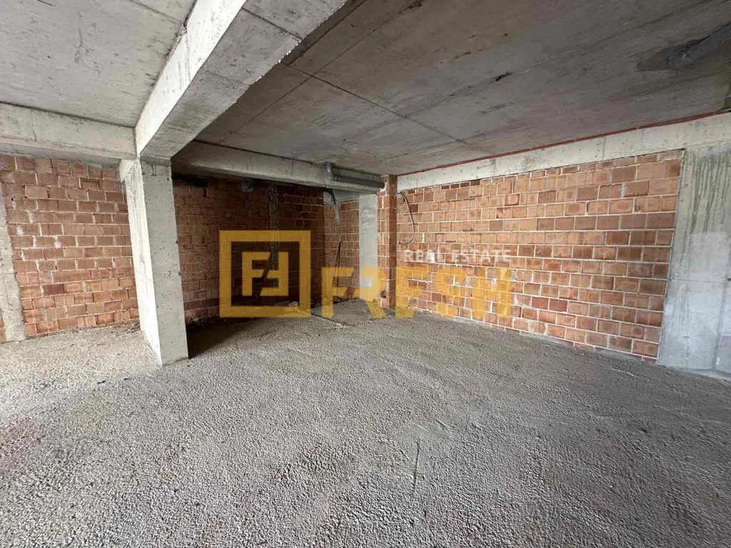 Izdavanje, poslovni prostor, 90m², Zabjelo, Podgorica