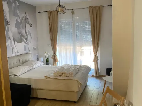 Prodaja, garsonjera, 27m², Budva, Crna Gora - image 3