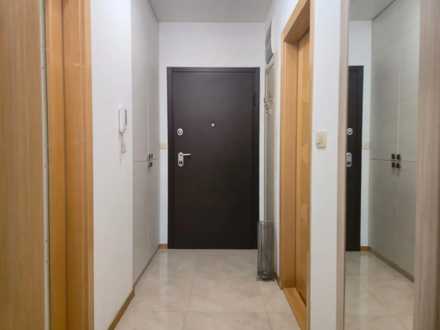Izdavanje, jednosoban stan, 50m², Preko Morače, Podgorica