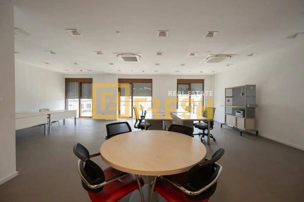 Rent, office space, 178m², Preko Morače, Podgorica
