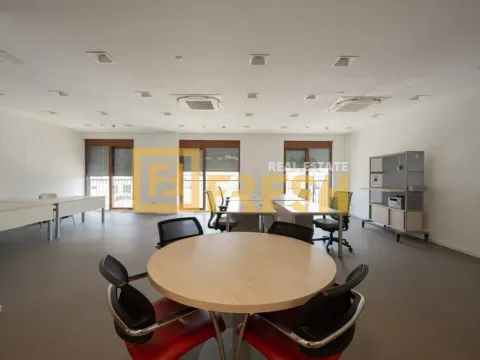 Izdavanje, poslovni prostor, 178m², Preko Morače, Podgorica - image 10