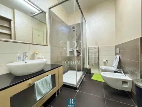 Izdavanje, dvosoban stan, 105m², Kod Capital Plaze, Podgorica - image 10