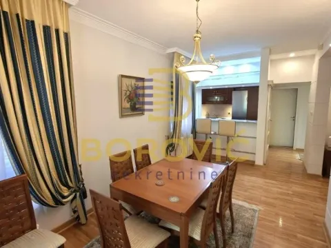 Rent, apartment, 220m², Savski Venac, Beograd - image 4