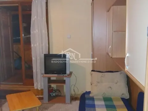 Rent, apartment, 26m², Čukarica, Beograd - image 4