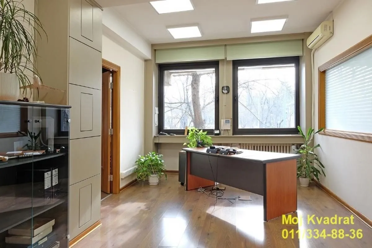 Rent, office space, 653m², Stari Merkator, Novi Beograd Sve Podlokacije