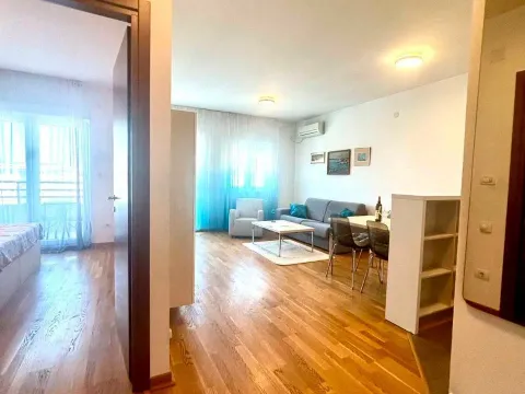 Prodaja, jednosoban stan, 51m², Podgorica, Crna Gora - image 6