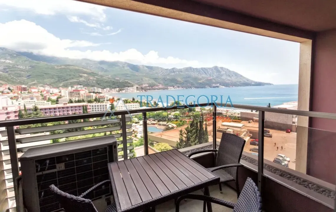 Sale, two bedroom apartment, 81m², Bečići, Budva