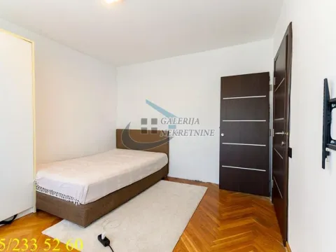 Prodaja, trosoban stan, 68m², Stari Grad, Beograd - image 12