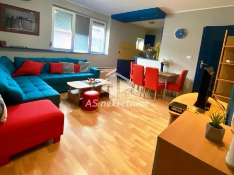 Izdavanje, dvosoban stan, 48m², Stari Grad, Beograd - image 1