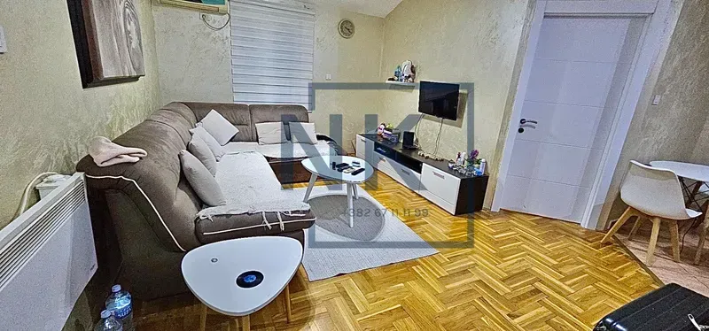 Izdavanje, jednosoban stan, 43m², 1 maj, Podgorica