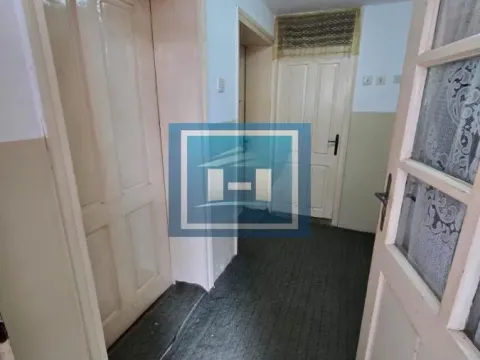 Prodaja, kuća, 250m², Vranje, Srbija - image 7