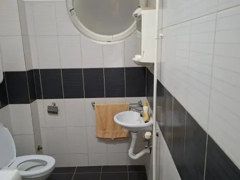 Prodaja, dvosoban stan, 61m², Centar, Novi Sad - image 9