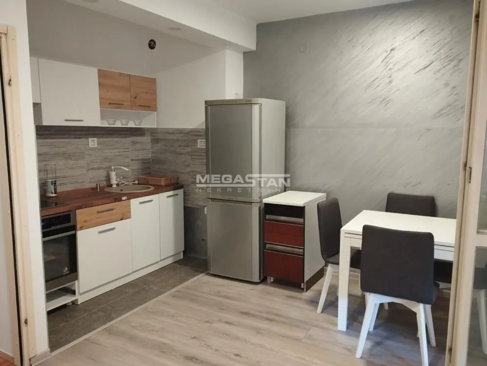 Sale, two bedroom apartment, 56m², Padinska Skela, Palilula Sve Podlokacije