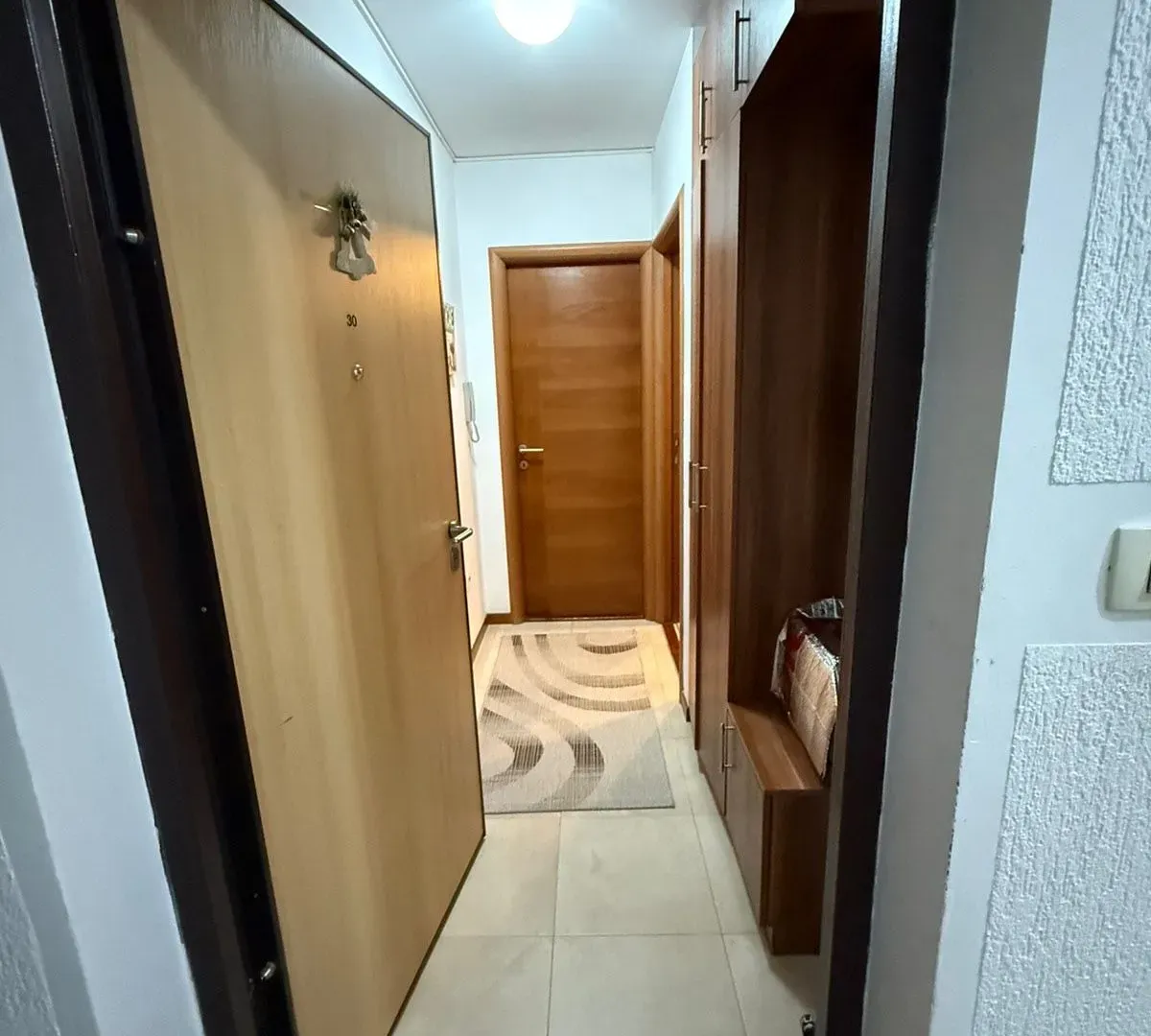 Rent, one bedroom apartment, 40m², Stari Aerodrom, Podgorica