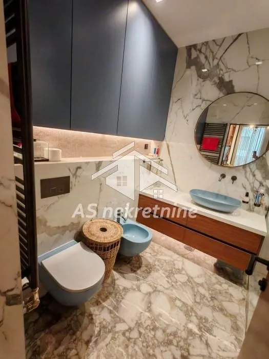 Prodaja, stan, 113m², Savski Venac, Beograd