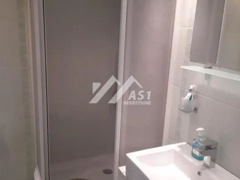 Izdavanje, četvorosoban stan, 86m², Novi Sad Sve Podlokacije, Novi Sad - image 8