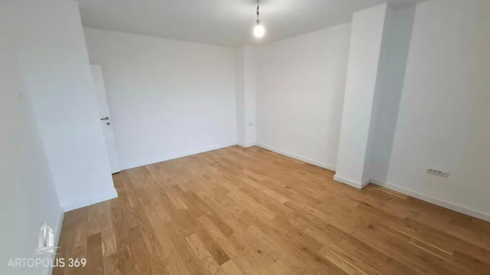 Prodaja, četvorosoban stan, 95m², Novi Beograd Blok 37, Novi Beograd Sve Podlokacije