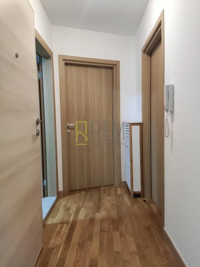 Rent, two bedroom apartment, 55m², Centar, Podgorica