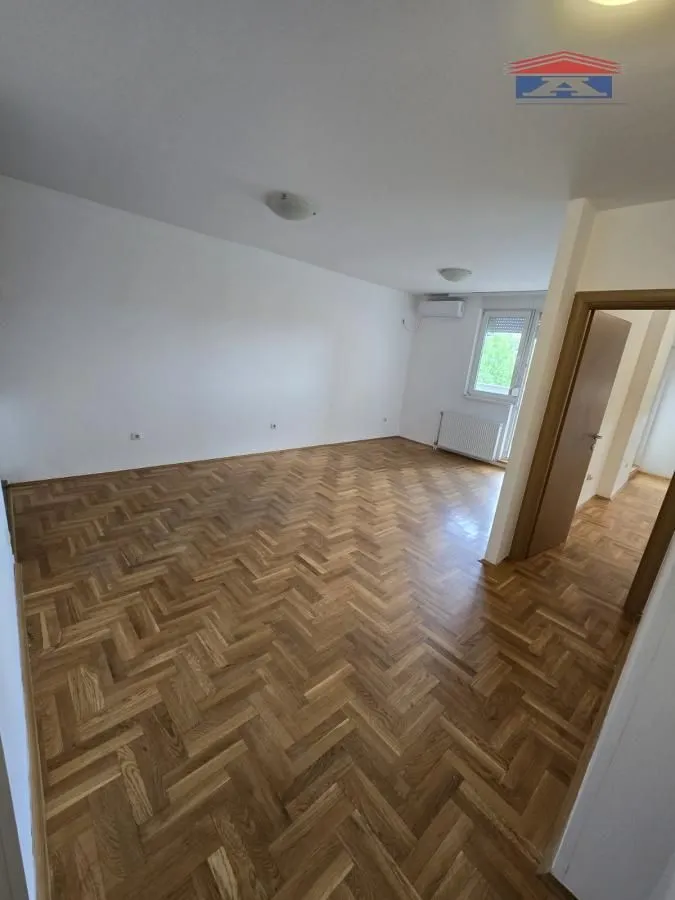 Prodaja, dvosoban stan, 53m², Bulevar patrijarha Pavla, Novi Sad Sve Podlokacije