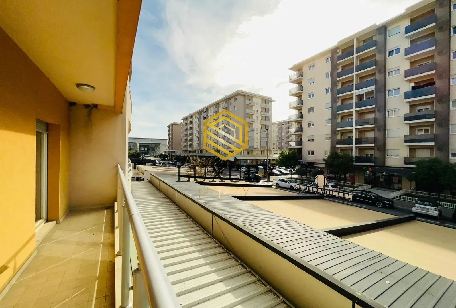 Izdavanje, trosoban stan, 110m², City Kvart, Podgorica