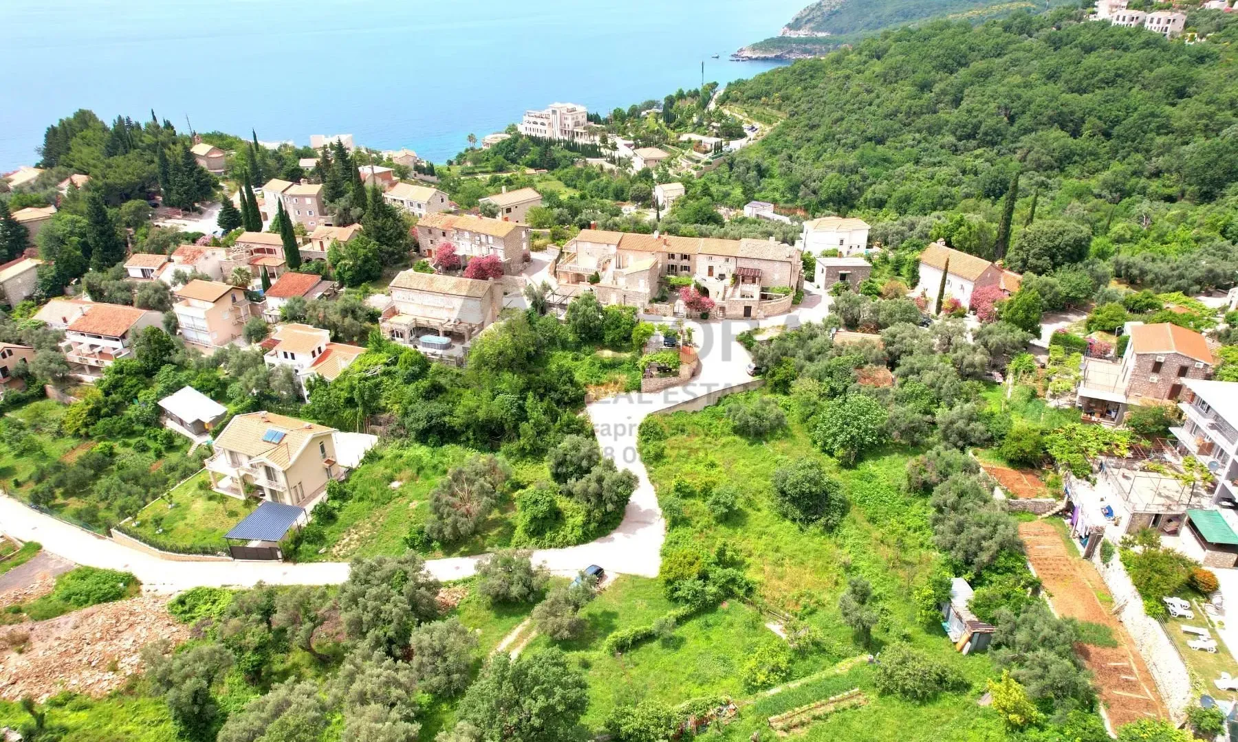 Prodaja, plac, 1127m², Reževići, Budva