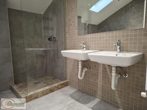 Prodaja, četvorosoban stan, 135m², Pančevo, Srbija - image 16