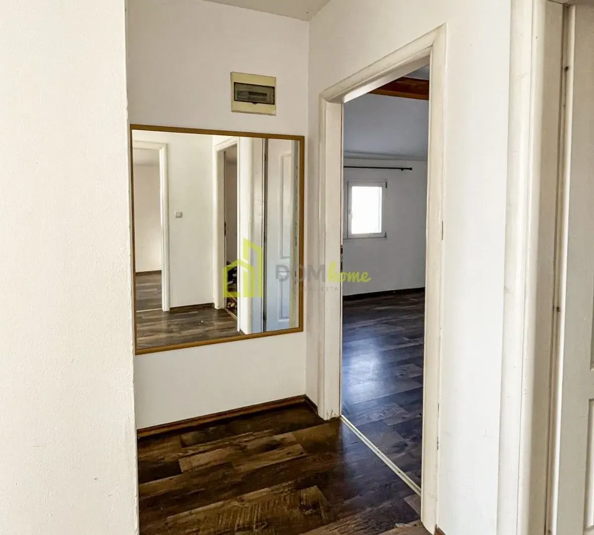 Sale, house, 128m², Centar, Bar