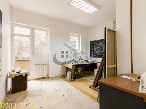 Prodaja, četvorosoban stan, 120m², Stari Grad, Beograd - image 11