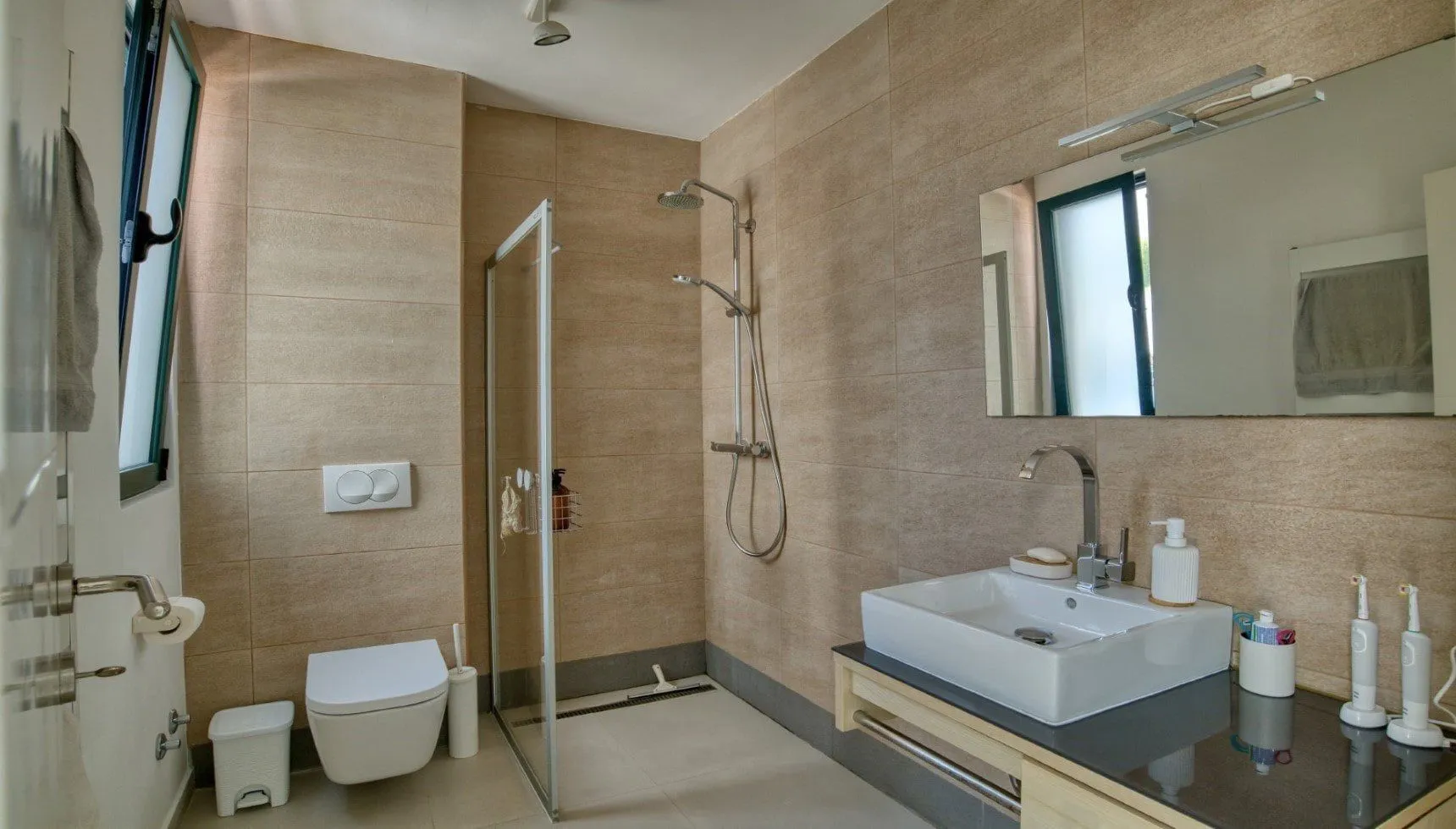 Prodaja, dvosoban stan, 80m², Đenovići, Herceg Novi