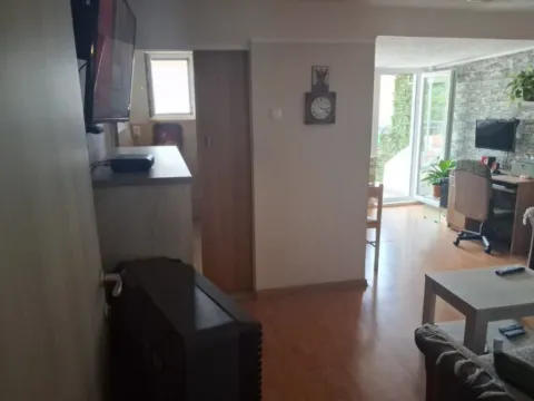 Sale, one bedroom apartment, 59m², Bečići, Budva - image 6