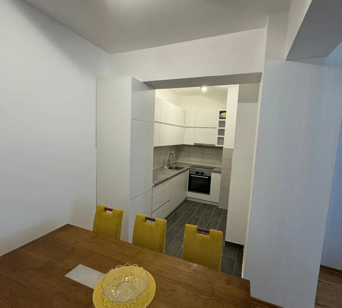 Rent, three bedroom apartment, 75m², Ljubović, Podgorica