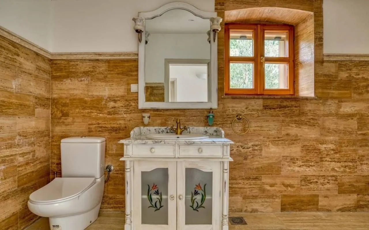 Sale, house, 500m², Reževići, Budva