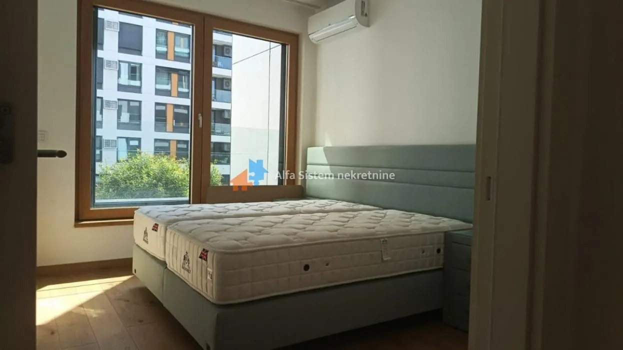 Izdavanje, dvosoban stan, 54m², Novi Beograd Blok 65, Novi Beograd Sve Podlokacije