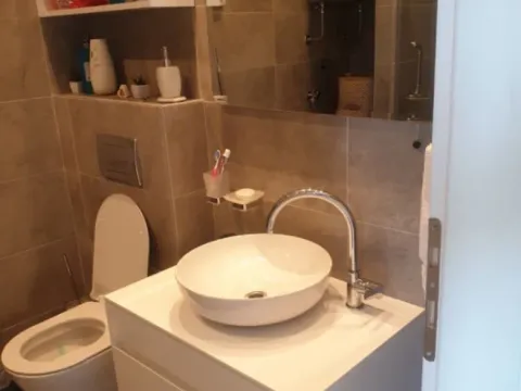 Izdavanje, jednosoban stan, 49m², Vezirov Most, Podgorica - image 8