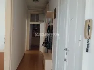 Izdavanje, trosoban stan, 90m², Stari Grad, Beograd - image 12