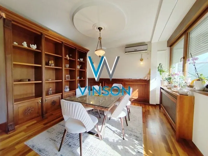 Izdavanje, četvorosoban stan, 115m², Centar, Novi Sad