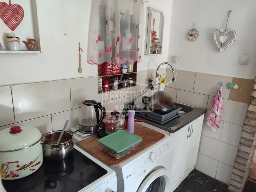 Prodaja, kuća, 97m², Veliki Radanovac, Subotica