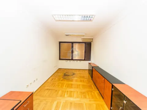 Izdavanje, poslovni prostor, 95m², Preko Morače, Podgorica - image 5