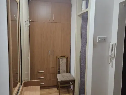 Izdavanje, dvosoban stan, 44m², Novo naselje, Novi Sad - image 12