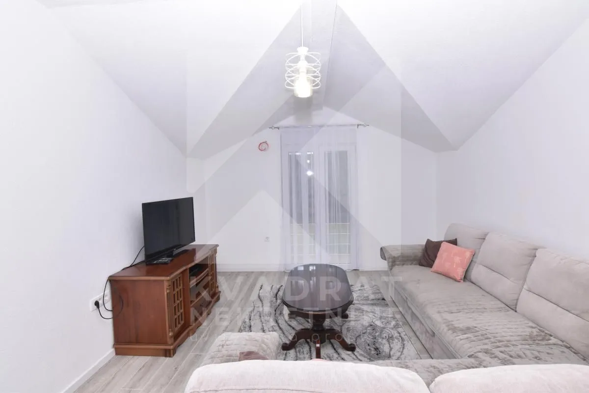 Rent, two bedroom apartment, 100m², Donja Gorica, Podgorica