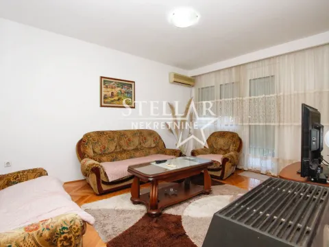 Rent, apartment, 75m², Tuški Put, Podgorica - image 17