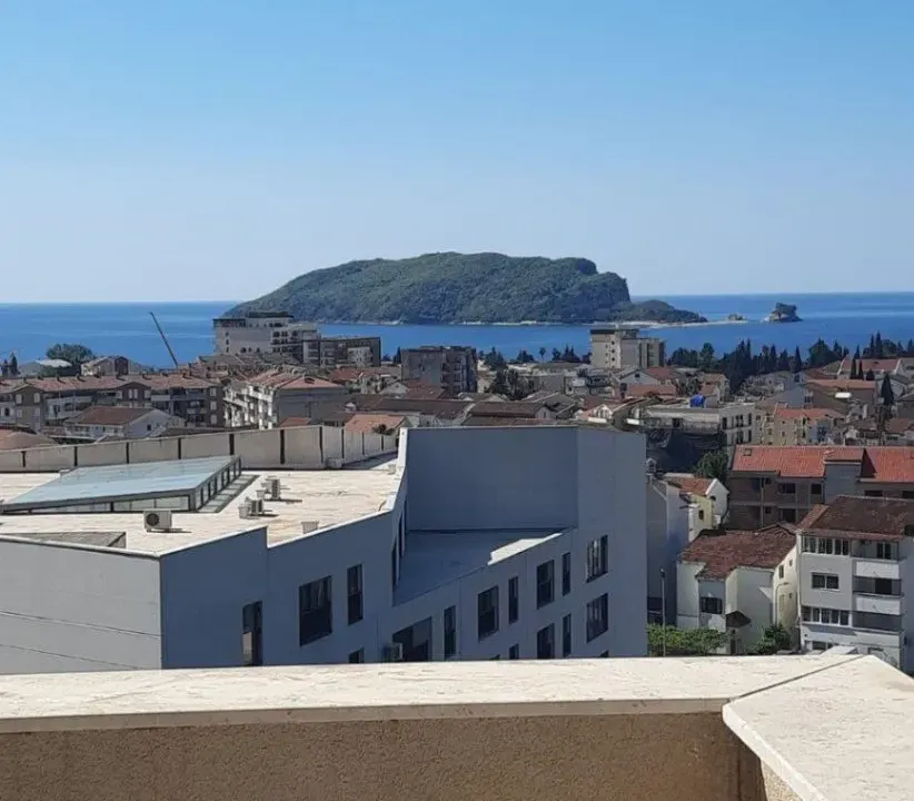Sale, three bedroom apartment, 73m², Lazi, Budva