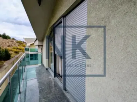 Prodaja, dvosoban stan, 90m², Gorica C, Podgorica - image 13