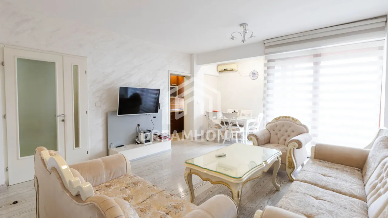 Izdavanje, trosoban stan, 95m², Profesorska Kolonija, Palilula Sve Podlokacije