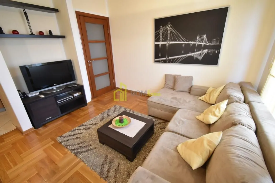 Izdavanje, jednosoban stan, 45m², Preko Morače, Podgorica