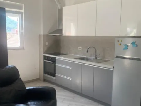 Sale, one bedroom apartment, 43m², Velji Vinogradi, Budva - image 9