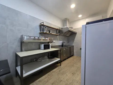 Rent, office space, 50m², Pobrežje, Podgorica - image 10