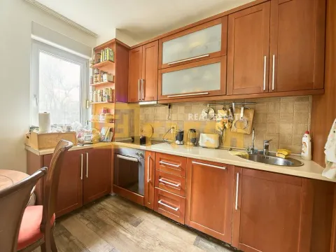 Prodaja, dvosoban stan, 65m², Centar, Podgorica - image 3